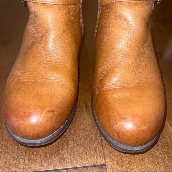 Naturalizer Jessie Tall Leather Buckle Equestrian Riding Boots - Picture 13 of 16